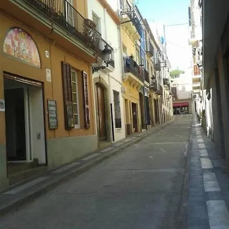Residential Tourist 卡德斯伊斯拉克