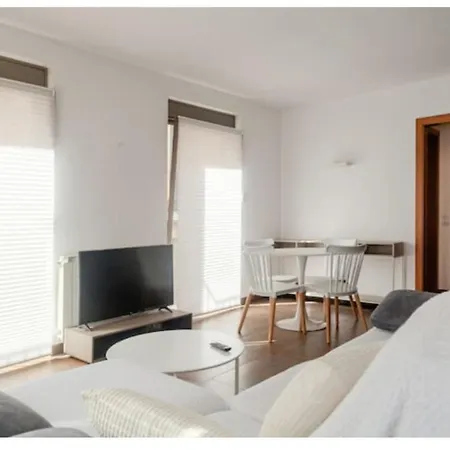 Residential Tourist * Caldes D'Estrach